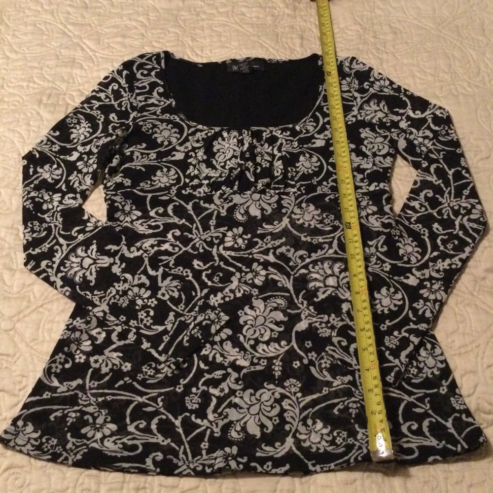 INC- Elegant Black and Gray Floral Women's Tunic